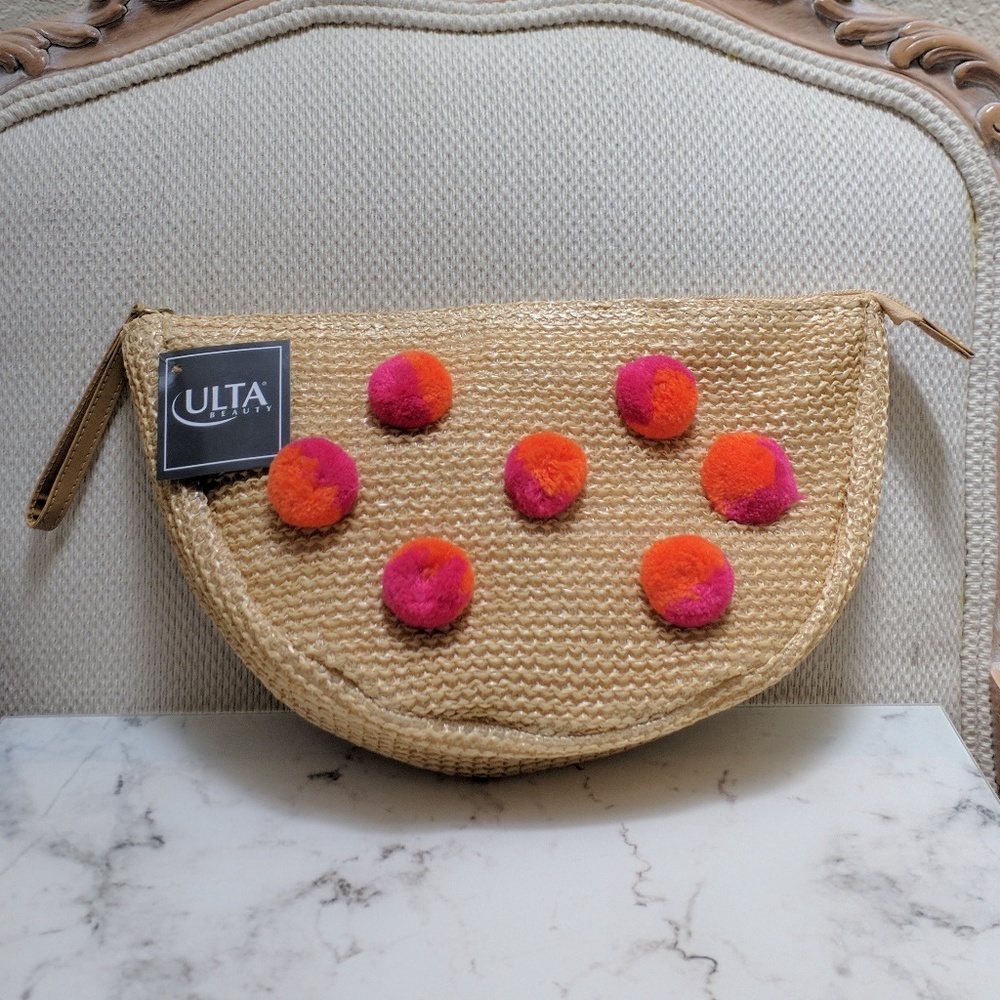 Woven Pom Pom Clutch - Picture 3 of 4